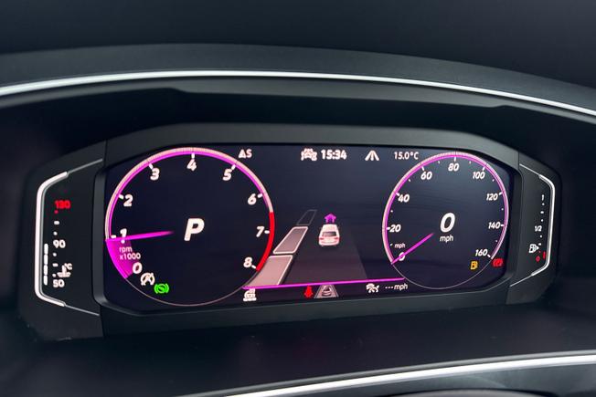 VOLKSWAGEN Tiguan Photo 33
