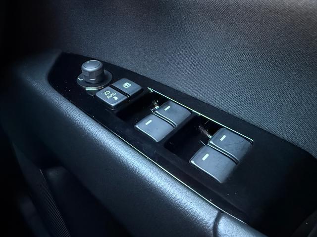 Mazda CX-5 Photo 89a82b0b-da54-4221-979a-652de831bb6a.jpg