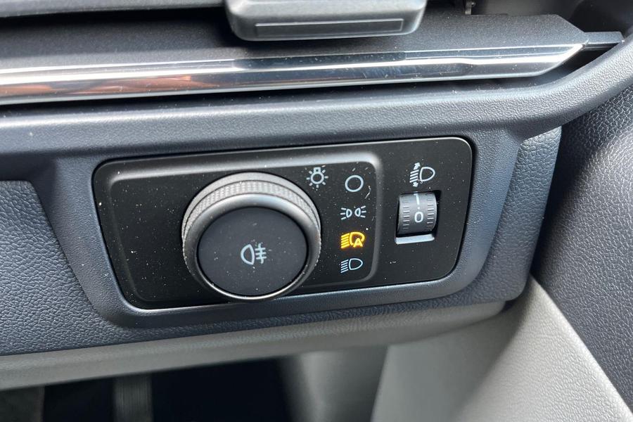 Ford TRANSIT CUSTOM Photo 89af51cc-5817-411a-b946-2b77c202d691.jpg
