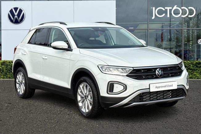 VOLKSWAGEN T-Roc Photo 1