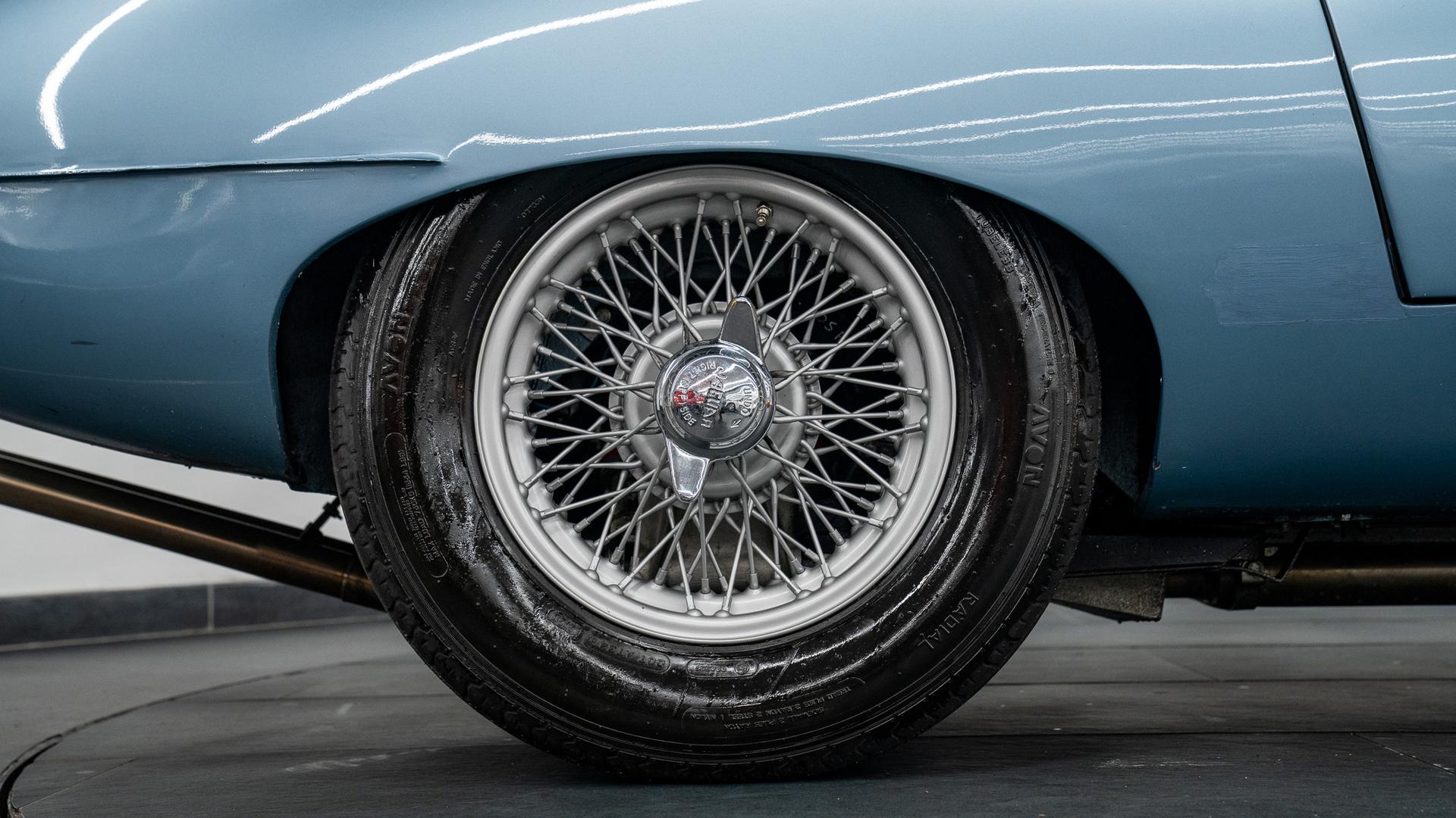 Jaguar E-Type Series I Photo 89f67f51-aa73-4763-aa28-ab15add4a507.jpg