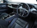 Audi e-tron GT Photo 3