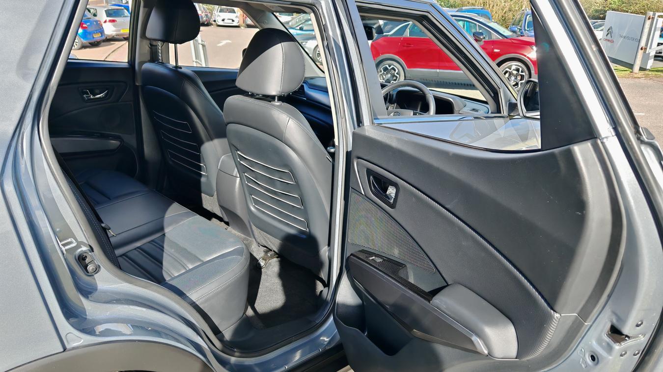 Used SsangYong Tivoli SJ22HVP 15