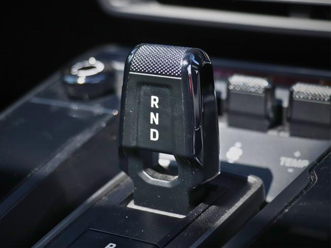 PORSCHE 911 Photo 37