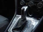 Volkswagen Golf Photo 25