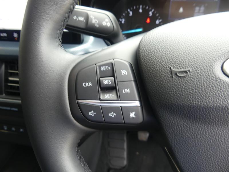 Ford Focus Photo 8a157747-acd1-424c-b82c-b98e50cd254e.jpg