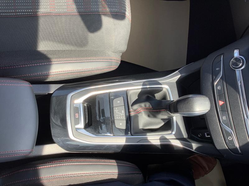 2017 17 PEUGEOT 308