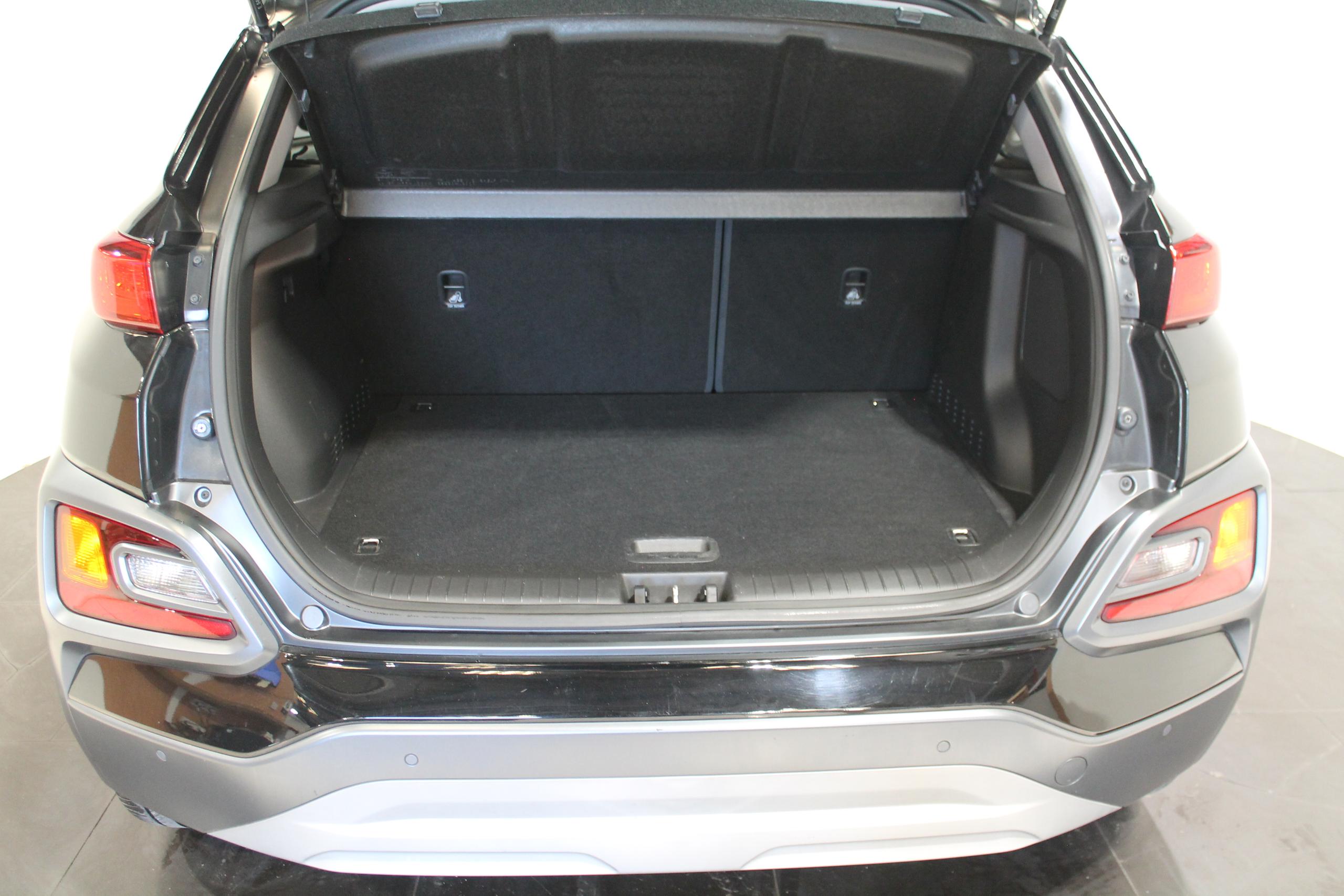 Hyundai KONA Photo 9