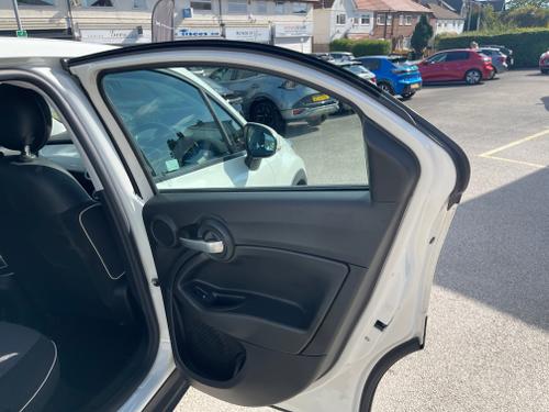 Fiat 500X Photo 8a2a9b1f-1216-47f7-ad05-a1dd7fbb66d7.jpeg