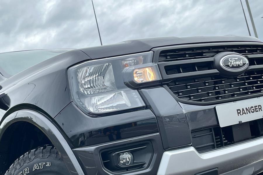Ford RANGER Photo 8a50b9cb-e128-40bb-ab4f-01956ba26022.jpg