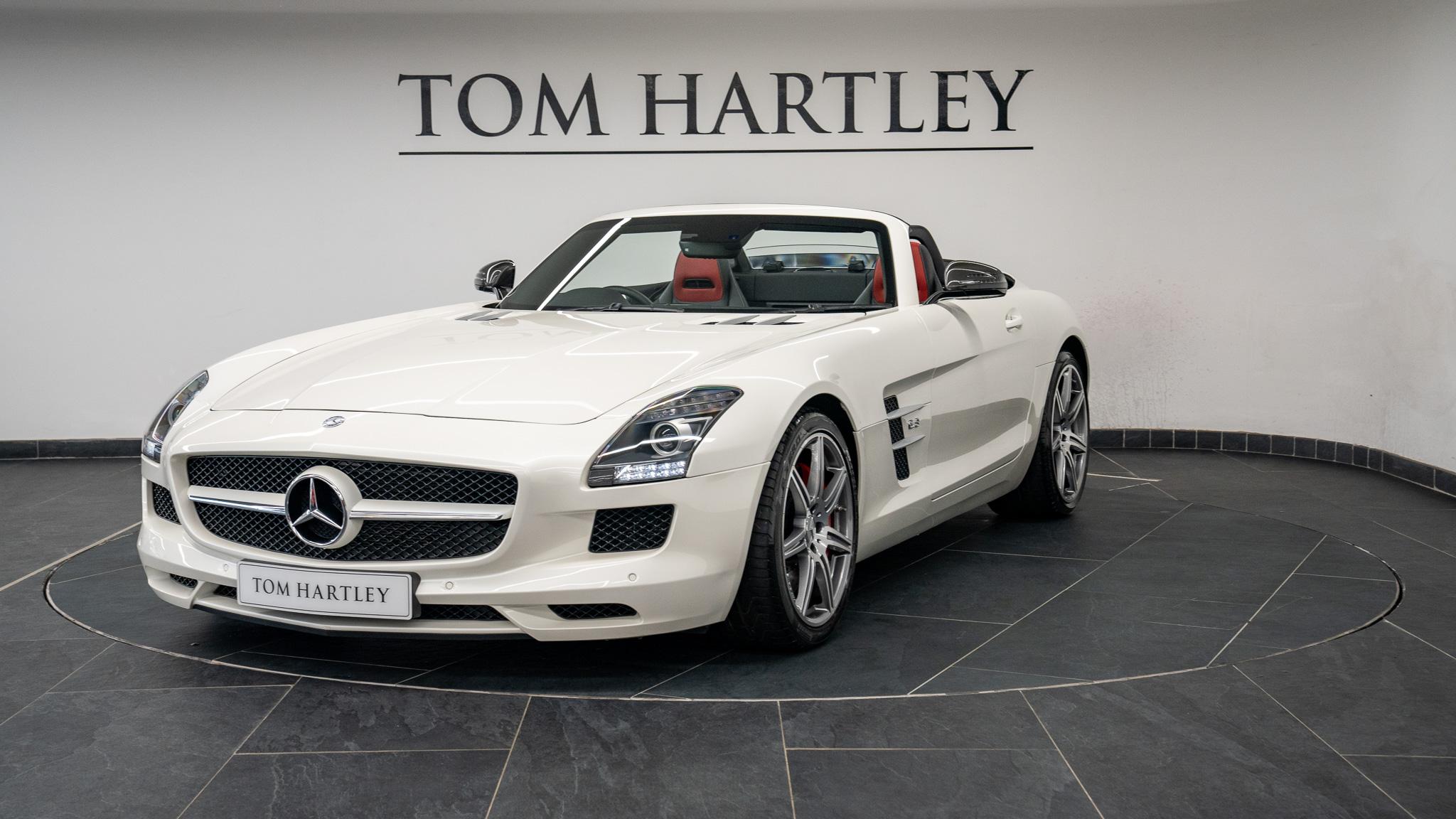 【専用】Mercedes SLS AMG ホワイト Bonhams Cars : 2013 Mercedes-Benz SLS AMG Roadster Chassis