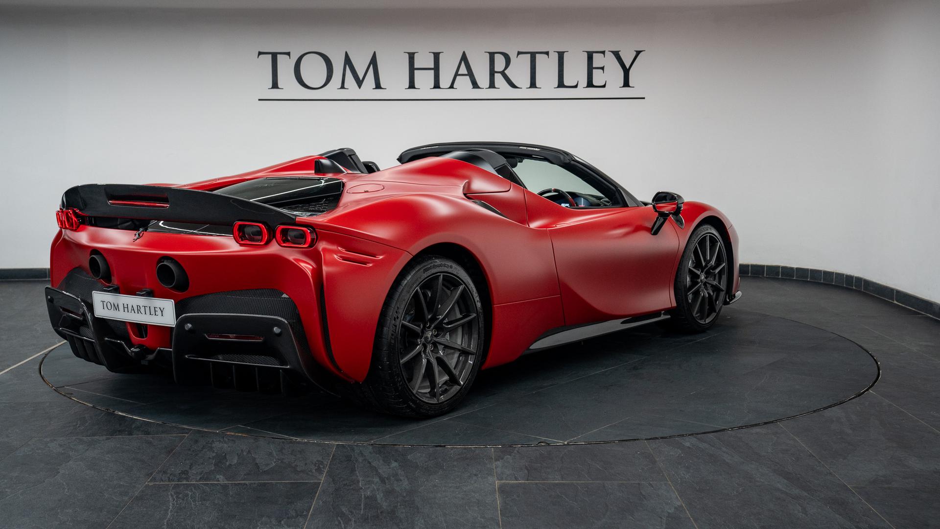 Ferrari SF90 Spider Photo 8a6bf4b7-67fa-4048-9c3a-62de94cbabd5.jpg