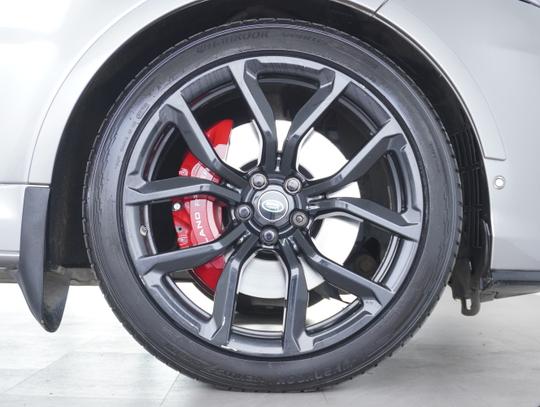 Land Rover Range Rover Sport Photo 8a7cfa8b-fb5f-47bc-beec-398b50109223.jpg