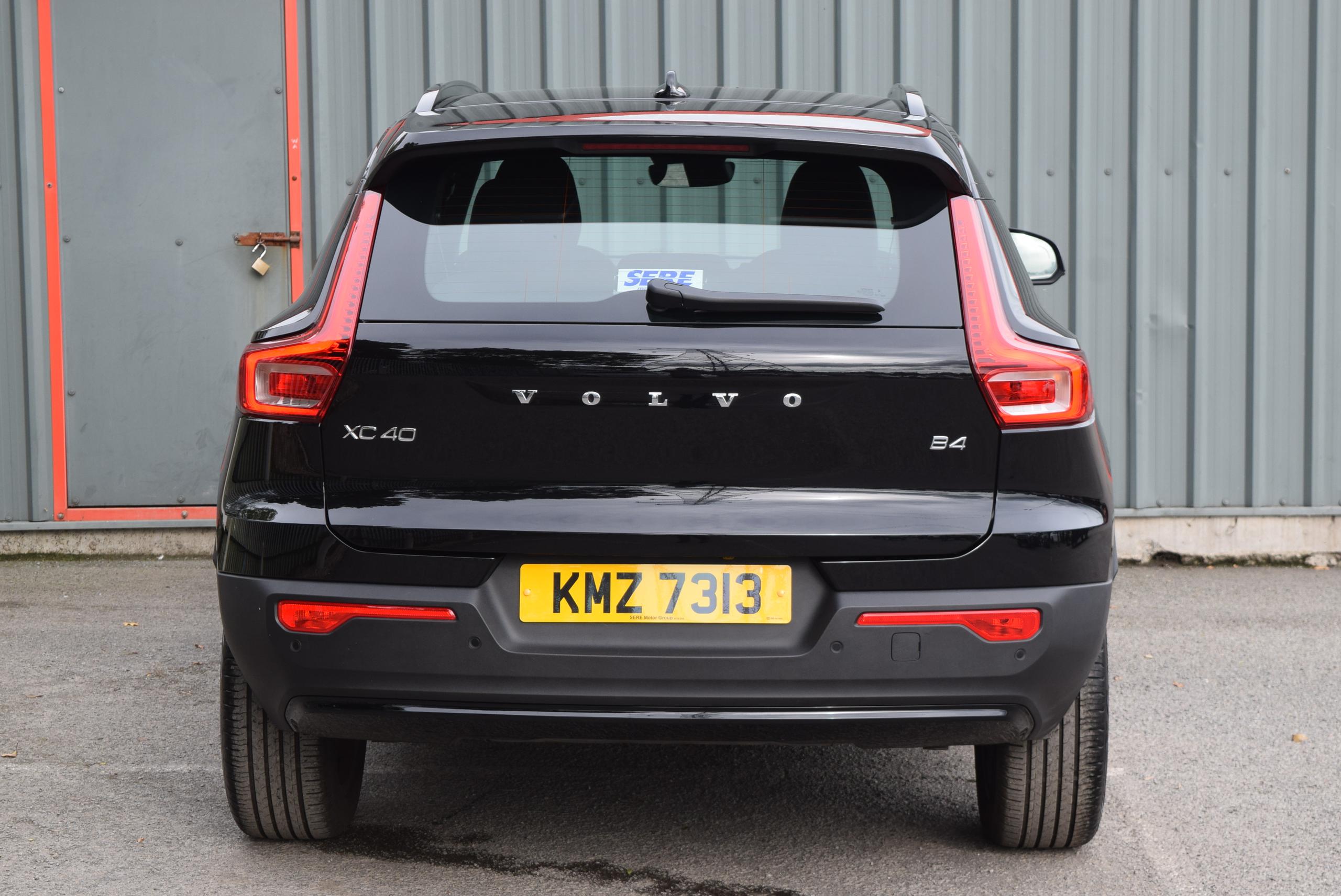2026 VOLVO XC40 2.0 B4P Plus Dark 5dr Auto - vehicle photo 38 for sale on PureCar