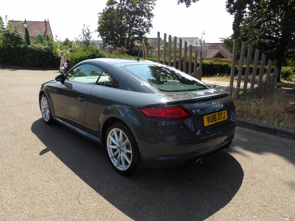 Used Audi TT VU16OTJ 4