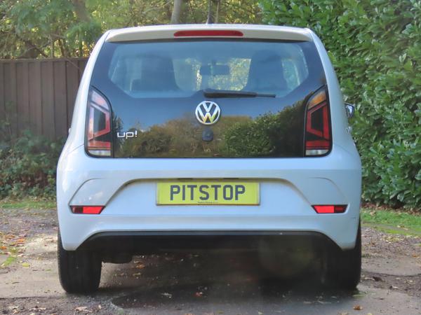 Used Volkswagen up! FG17MWA 7