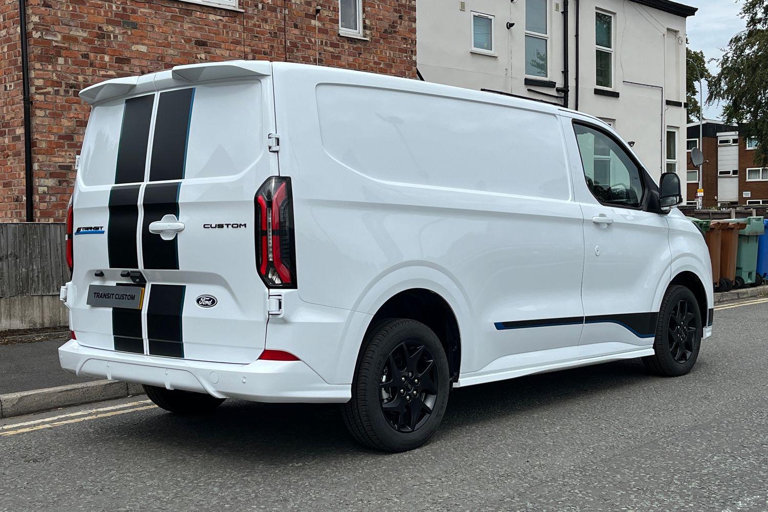 Ford E-TRANSIT CUSTOM Photo 6