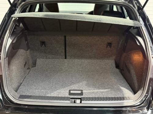 SEAT Arona Photo 8a9d3c90-c7c3-4d7b-b413-d9efe8f91b9f.jpeg