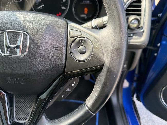 Honda HR-V Photo 8a9d6445-b3d7-49cb-8c08-858eb4c068eb.jpg
