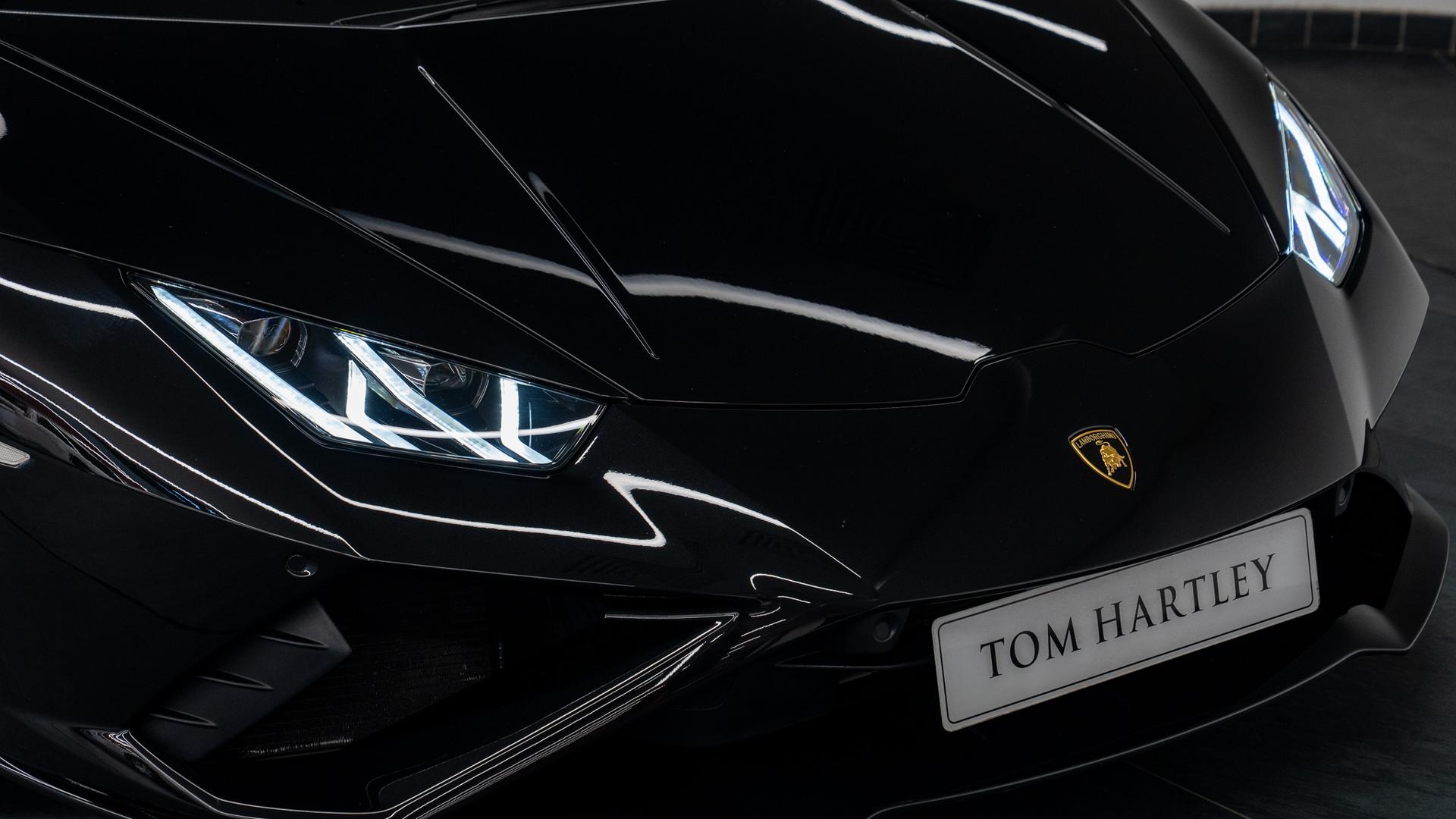 LAMBORGHINI Huracan Photo 8aae3994-f0b7-445e-a837-8c846fee06cd.jpg