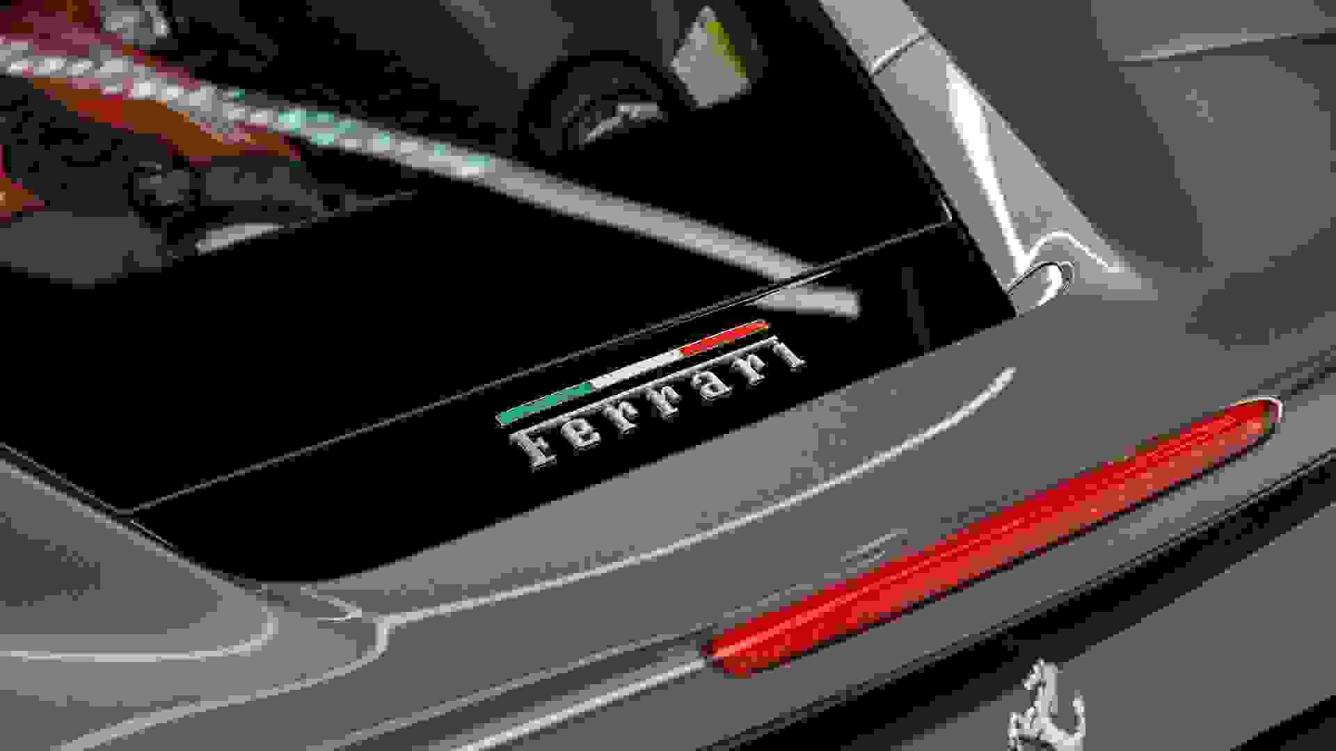 Ferrari 488 Photo 8ab580d9-3fe0-4d75-9ca0-c52afb0d7fb8.jpg