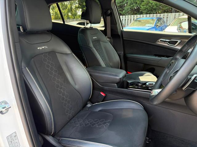Kia Sportage Photo 8acafd4c-9bda-4ed6-8776-448e30f0e594.jpg