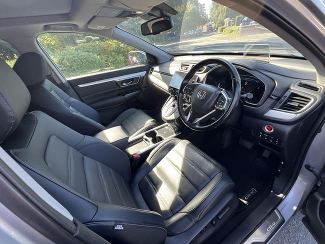 Honda CR-V Photo 8b195479-2760-4287-a5d2-416b9fa85e58.jpg