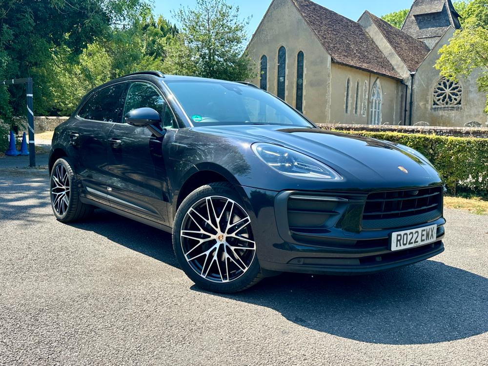 Used Porsche Macan RO22EWX 1