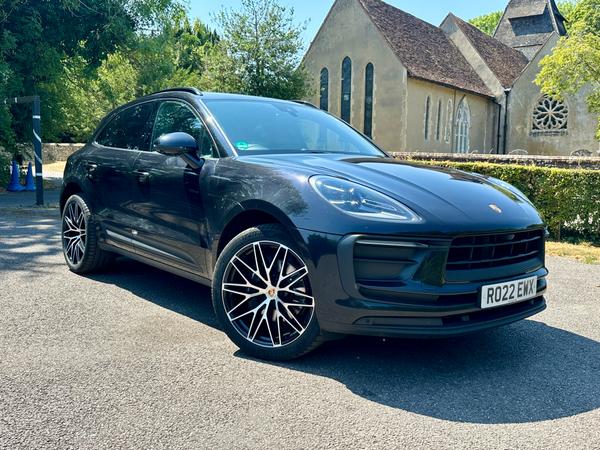 Used Porsche Macan RO22EWX 1
