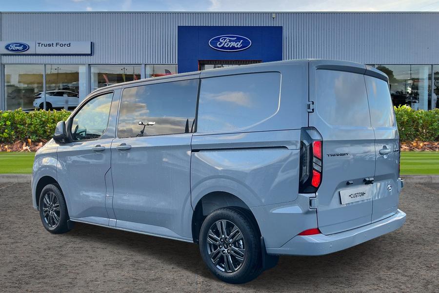 Ford TRANSIT CUSTOM Photo 8b22c8e5-f03d-48ba-9794-e3b5b7d151fc.jpg