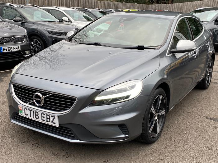 Volvo V40 T3 R-DESIGN NAV PLUS in GREY £14,999