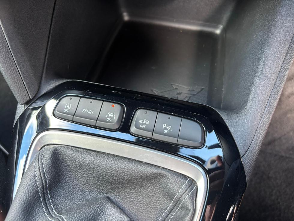 Vauxhall Corsa Photo 8b354747-4829-4f7e-a787-7e9505eab9d9.JPEG