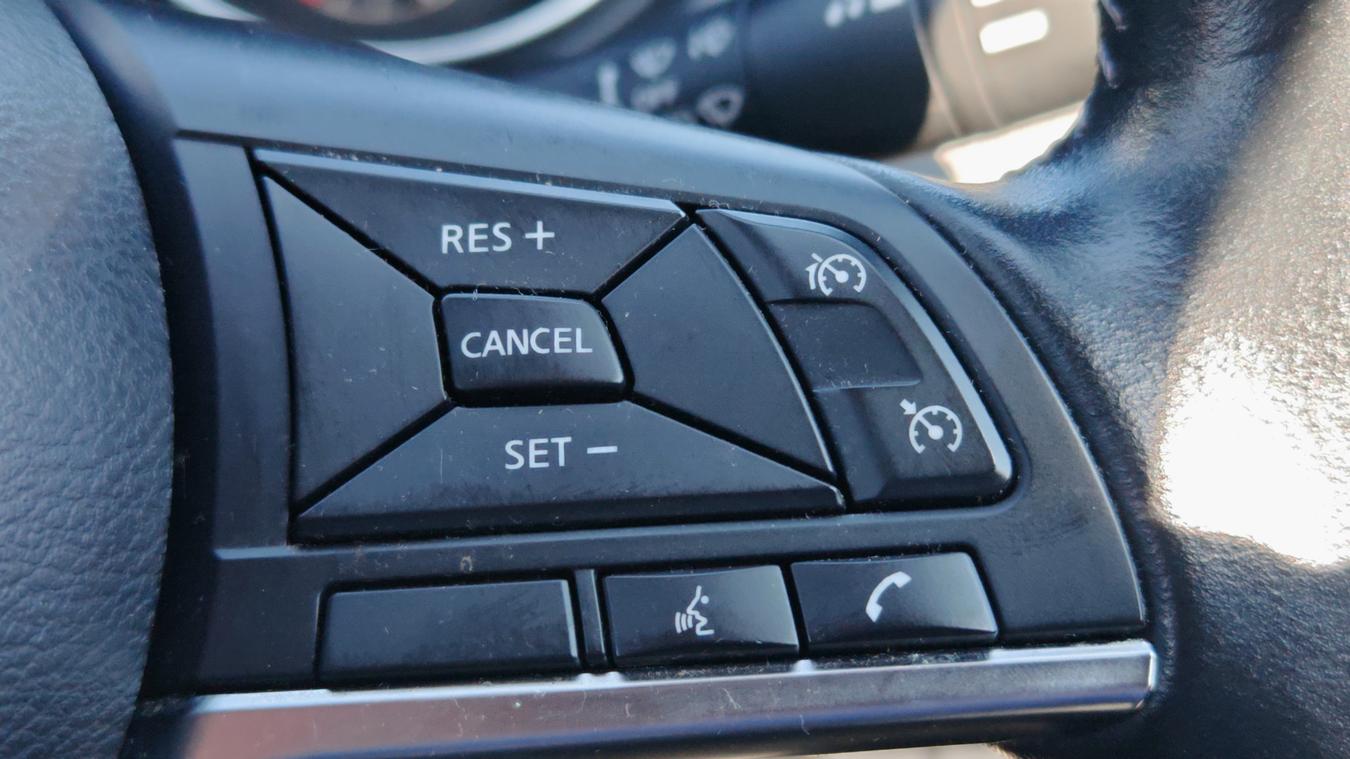 Used Nissan Qashqai DP69URR 38
