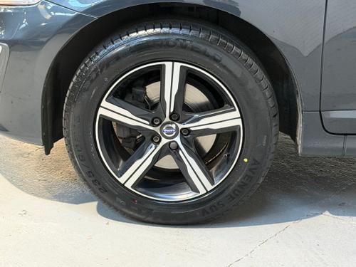 Volvo XC60 Photo 8b41932e-3e4f-49e7-aaf3-19de6698c1eb.jpeg