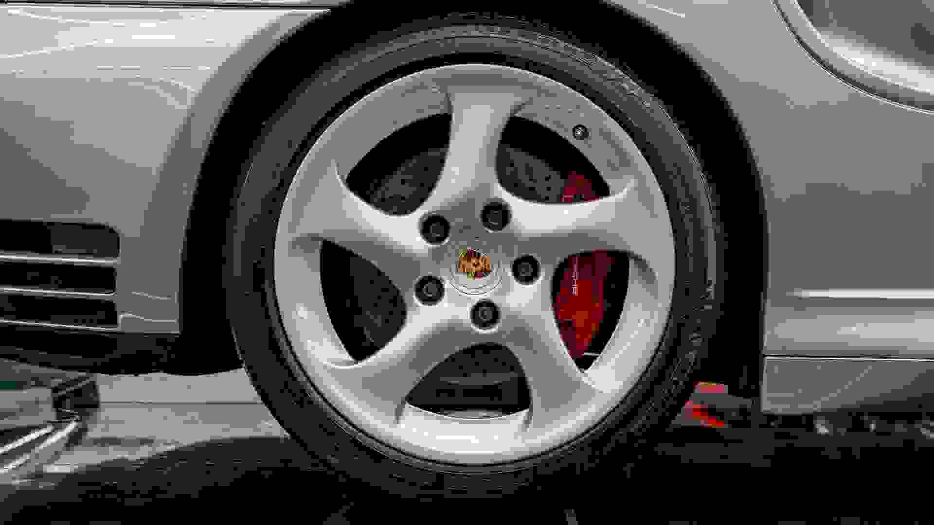 Porsche 911 Turbo (996) Photo 8b514def-d7a3-4459-828d-47182d4af1bd.jpg