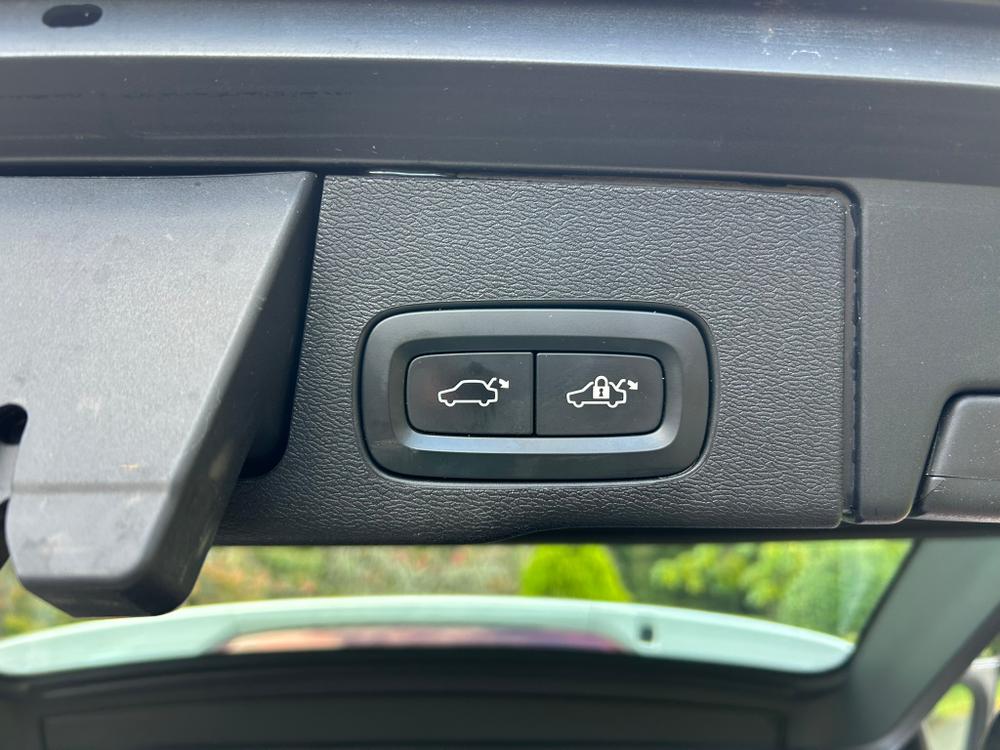 Used Volvo XC60 GY18DBO 22