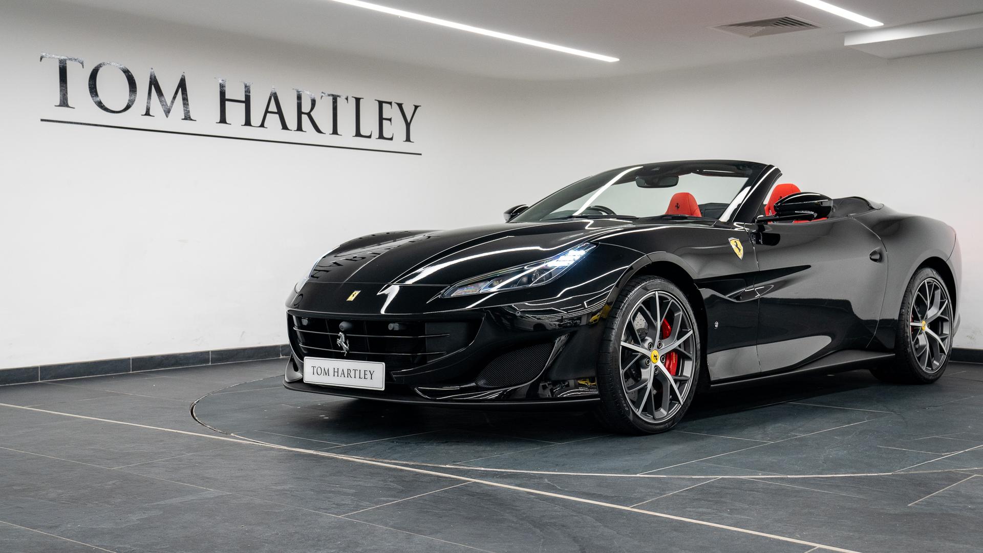 Ferrari Portofino Photo 8b762ec1-7e7f-4c43-a038-158ab3a395d9.jpg