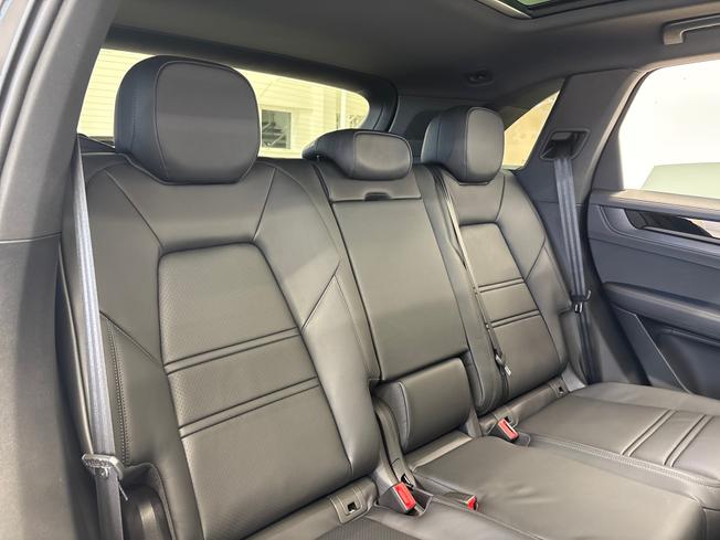 PORSCHE Cayenne Photo 29