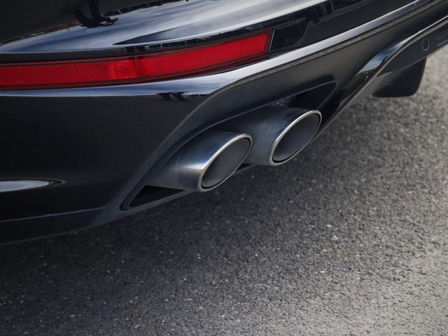 PORSCHE Panamera Photo 11
