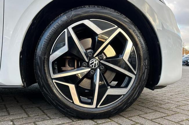 VOLKSWAGEN ID.3 Photo 5