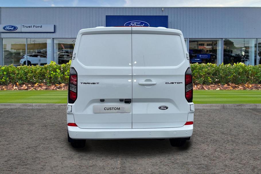 Used Ford TRANSIT CUSTOM NEWCUSTOM30 13