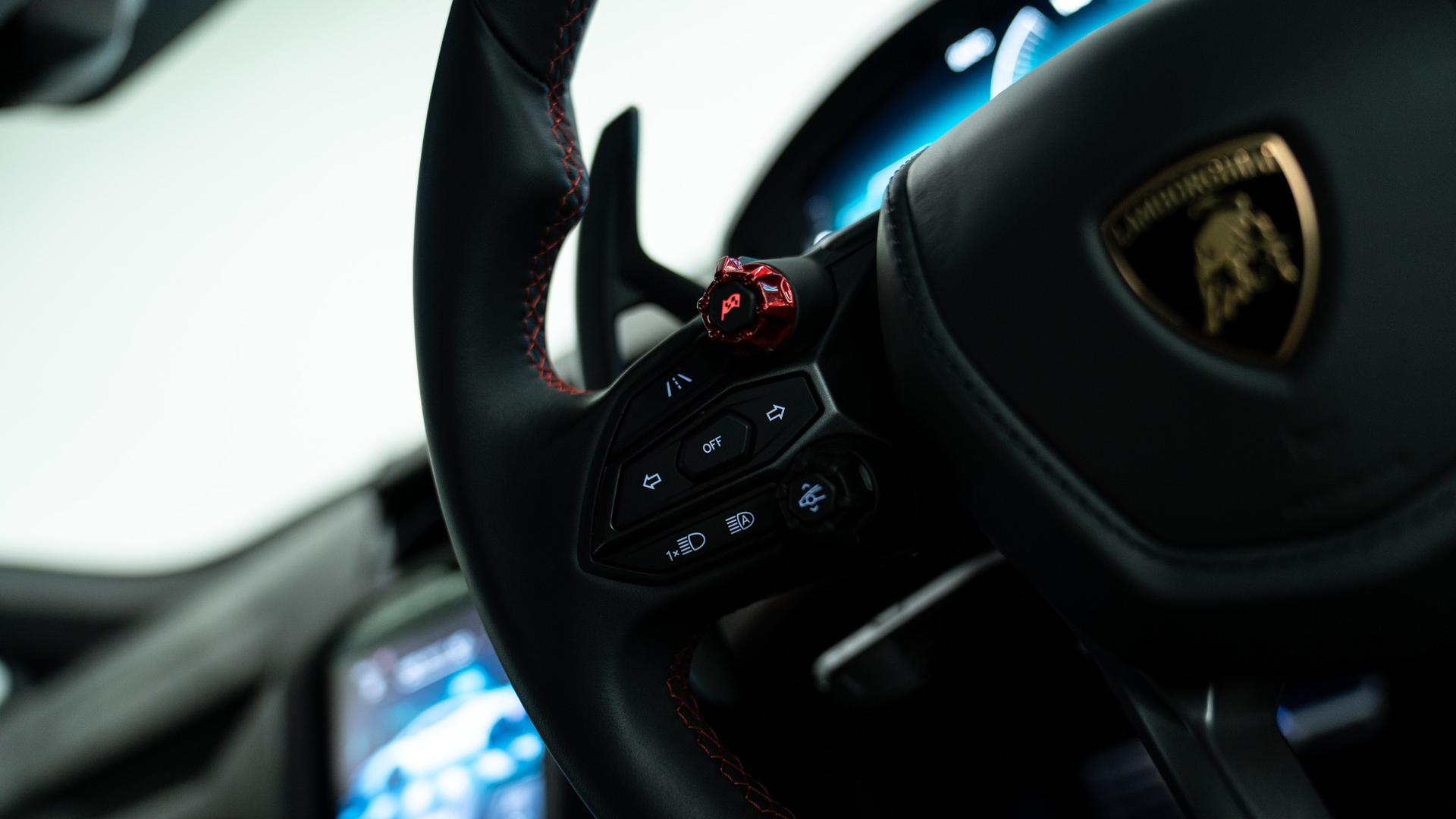 LAMBORGHINI Temerario Photo 8bc28686-600b-416b-bb41-bb58282b2ef9.jpg