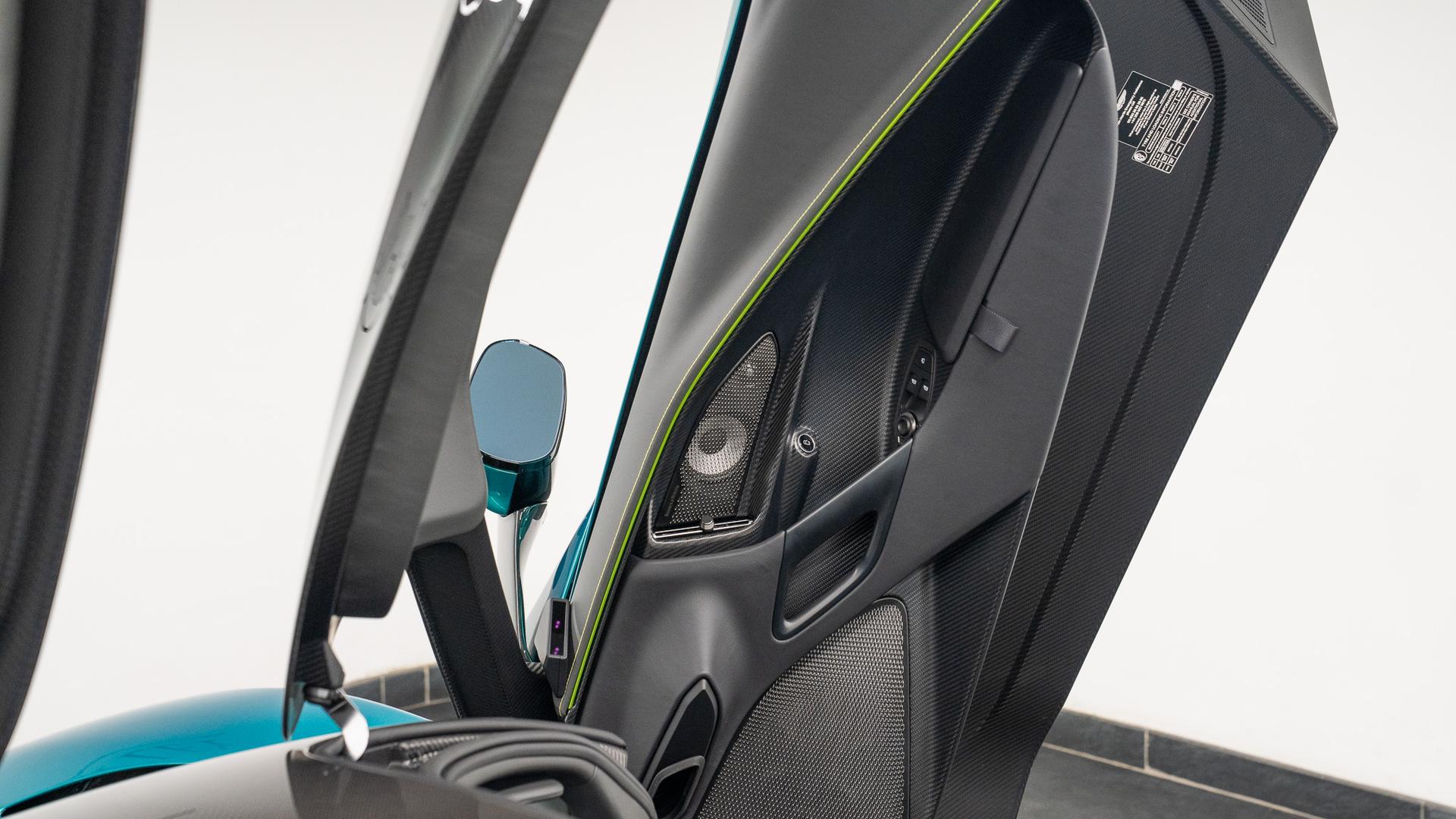 Aston Martin Valhalla Photo 8bc59a13-d685-4808-be66-6d1c7d5579e0.jpg