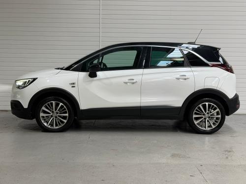 Vauxhall Crossland X Photo 8bc97eda-14f4-4492-8b5f-6767ba5ffbf2.jpeg