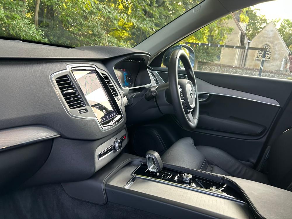 Used Volvo XC90 RJ24ODF 34