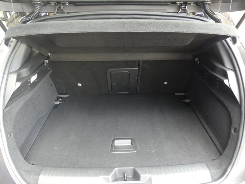 Vauxhall Astra Photo 8bd479d6-5fcf-42e2-9521-b91d8ccbf958.jpg
