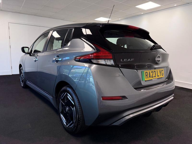 Nissan Leaf Photo 8bdbc78c-f38b-4066-82b5-21c00533e8f5.jpg