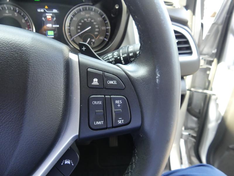 Suzuki S-Cross Photo 8be43377-224f-454c-a6e6-362f6d7135e1.jpg
