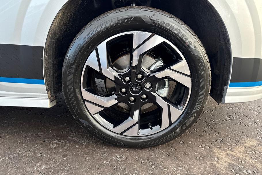 Used Ford TRANSIT CUSTOM L1DCIVSPORT2 19