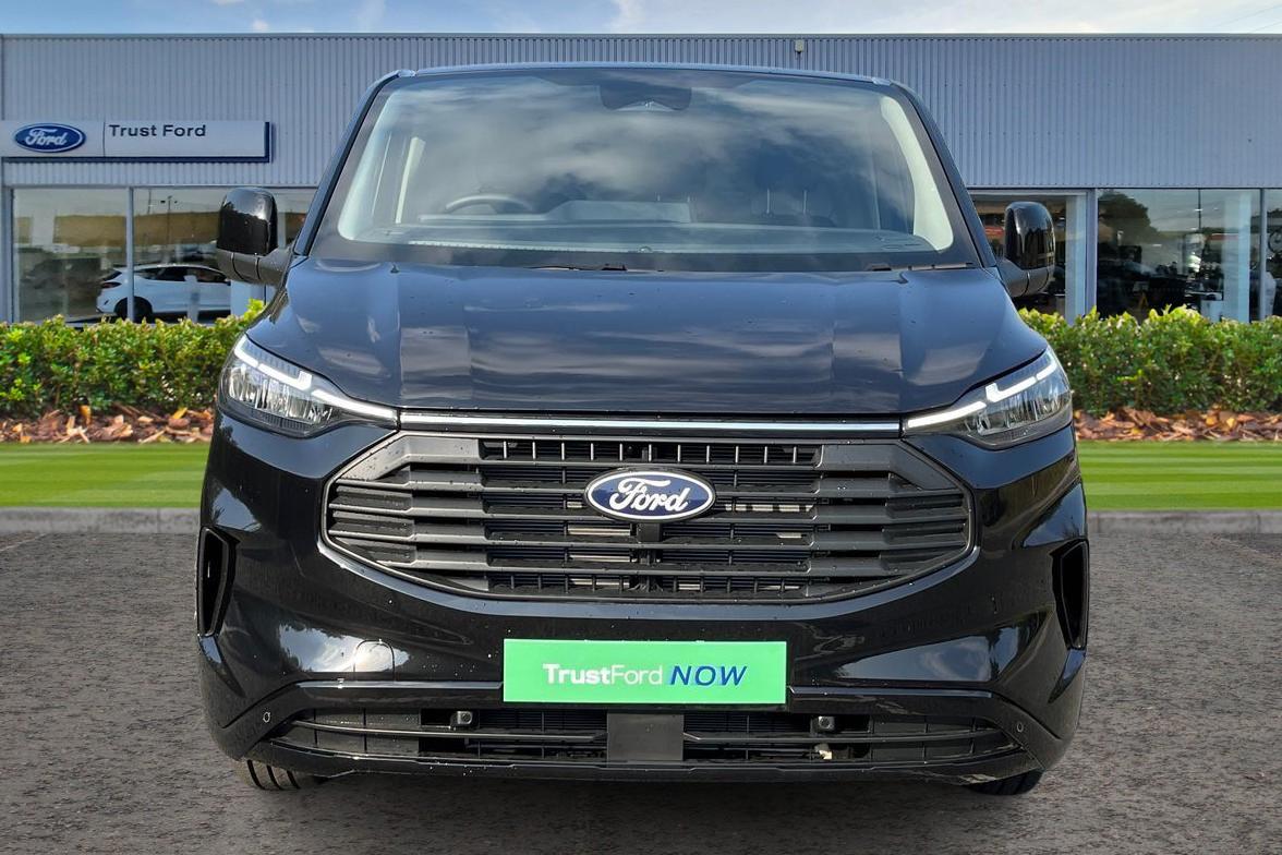 Ford TRANSIT CUSTOM Photo 11